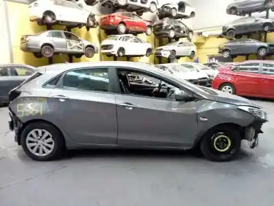 Scrapping Vehicle HYUNDAI I30 (GD) Trend of the year 2015 powered D4FC