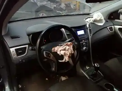 Vehicul casat hyundai i30 (gd) trend al anului 2015 alimentat d4fc