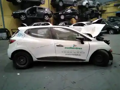 Здавання транспортного засобу renault clio iv business року 2015 потужний k9k612