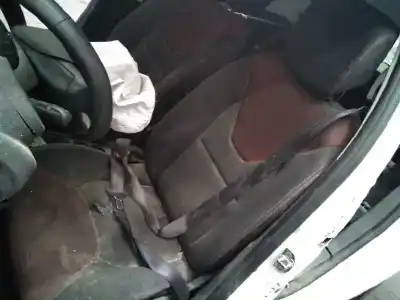 Здавання транспортного засобу renault clio iv business року 2015 потужний k9k612