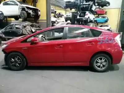 Утилизация автомобиля TOYOTA PRIUS (NHW30) Plug-in Hybrid Advance года 2010 питание 2ZRFXE