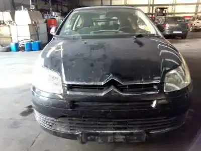 Vehicul casat citroen c4 coupe lx al anului 2004 alimentat kfu