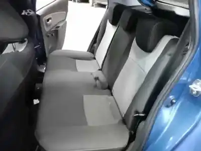 Veículo de Sucata toyota yaris hsd city do ano 2017 alimentado 1nzfxe