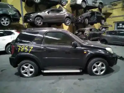 Здавання транспортного засобу TOYOTA RAV 4 (A2) 2.0 D-4D Executive 4X4 (2003->) року 2002 потужний 1CDFTV
