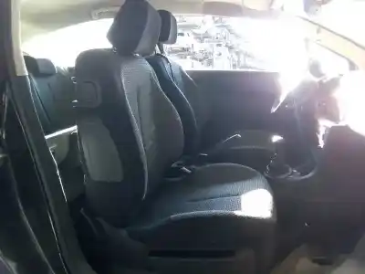 Vehicul casat citroen c4 coupe lx al anului 2006 alimentat 9hy