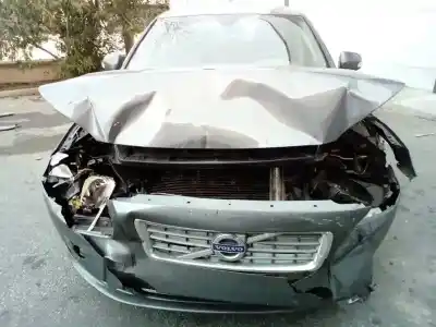 Veículo de Sucata volvo s80 berlina 2.4 d momentum do ano 2010 alimentado d5244t14