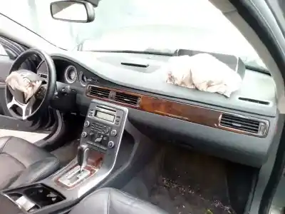 Veículo de Sucata volvo s80 berlina 2.4 d momentum do ano 2010 alimentado d5244t14