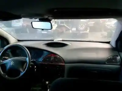 Sloopvoertuig citroen c5 berlina 2.2 hdi vivace van het jaar 2001 aangedreven 4hx