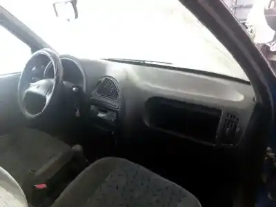 Veículo de Sucata citroen saxo 1.5 diesel do ano 1997 alimentado vjz