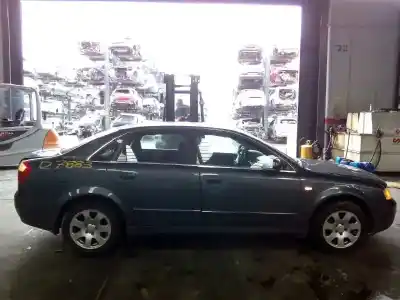 Veículo de Sucata audi a4 berlina (8e) 1.9 tdi (96kw) do ano 2000 alimentado awx