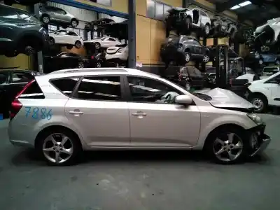 Утилизация автомобиля KIA CEE´D Active года 2009 питание D4FB