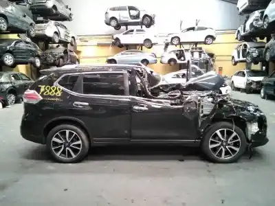 Veicolo di demolizione nissan x-trail (t32) tekna dell'anno 2017 alimentato r9m