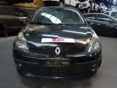 Veículo de Sucata renault clio iii luxe privilege do ano 2005 alimentado k9k764