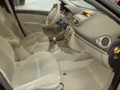 Veículo de Sucata renault clio iii luxe privilege do ano 2005 alimentado k9k764