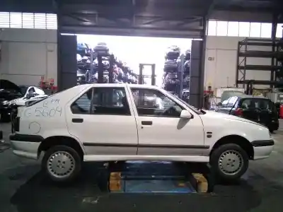 Утилизация автомобиля OTRAS MARCAS 19 (B/C/L53) R 19 B53 года 1993 питание 