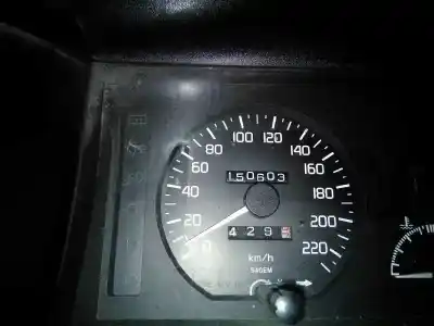 Veículo de Sucata renault 19 (b/c/l53) r 19 b53 do ano 1993 alimentado 