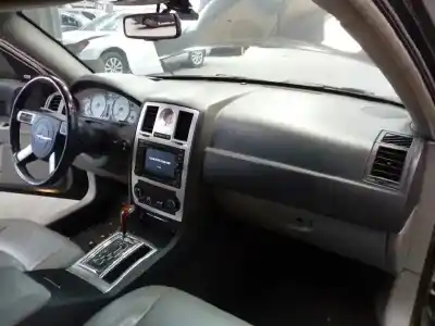 Sloopvoertuig chrysler 300 c 3.0 crd executive van het jaar 2008 aangedreven exl