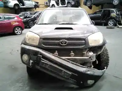 Vehicul casat toyota rav 4 (a2) 2.0 d4-d sol 4x4 al anului 2003 alimentat 1cdftv