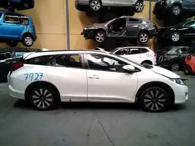 Véhicule à la ferraille HONDA CIVIC TOURER (FK) Comfort de l'année 2015 alimenté N16A1