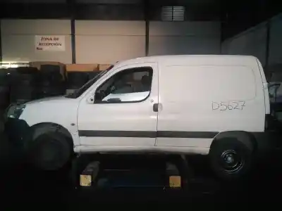 Veicolo di demolizione PEUGEOT PARTNER (S2) 1.9 Combi Pro [1.9 Ltr. - 51 kW Diesel] dell'anno 2006 alimentato WJY