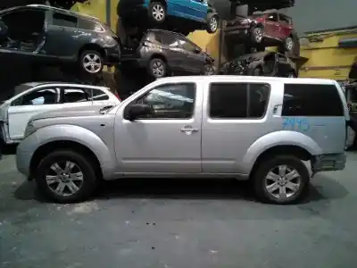 Sloopvoertuig NISSAN PATHFINDER (R51) 2.5 dCi Diesel CAT van het jaar 2007 aangedreven YD25DDTI