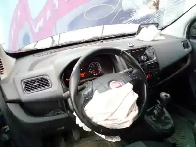 Veicolo di demolizione fiat doblo emotion dell'anno 2012 alimentato 198a3000