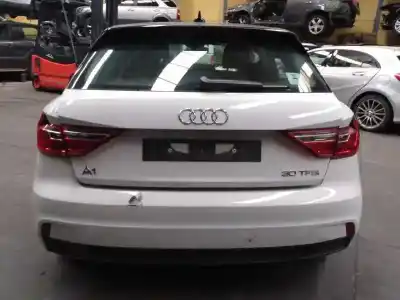 Veículo de Sucata audi a1 sportback (gba) 30 tfsi adrenalin do ano 2019 alimentado dkrf