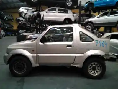 Veicolo di demolizione suzuki jimny sn (fj) hard top dell'anno 1999 alimentato g13bb