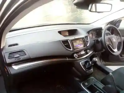 Здавання транспортного засобу honda cr-v elegance 4x2 року 2016 потужний n16a2