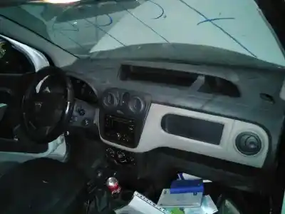 Veículo de Sucata dacia dokker express ambiance do ano 2015 alimentado k9k612