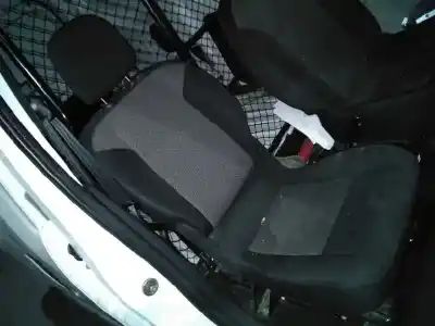 Veículo de Sucata dacia dokker express ambiance do ano 2015 alimentado k9k612