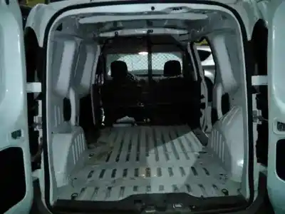 Veículo de Sucata dacia dokker express ambiance do ano 2015 alimentado k9k612