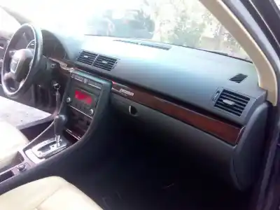 Vehicul casat audi a4 berlina (8e) 2.0 tfsi (147kw) al anului 2007 alimentat bwe