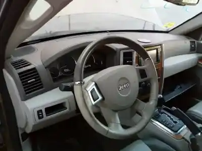 Scrapping Vehicle jeep gr. cherokee (wh) 3.0 crd limited of the year 2009 powered exl