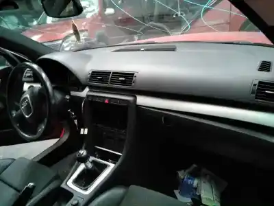 Veículo de Sucata audi a4 berlina (8e) 2.0 tdi 16v (103kw) do ano 2005 alimentado blb