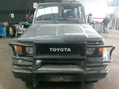 Véhicule à la ferraille toyota land cruiser station (j8) hdj 80 special de l'année 1988 alimenté 2lt