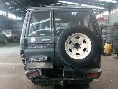 Véhicule à la ferraille toyota land cruiser station (j8) hdj 80 special de l'année 1988 alimenté 2lt