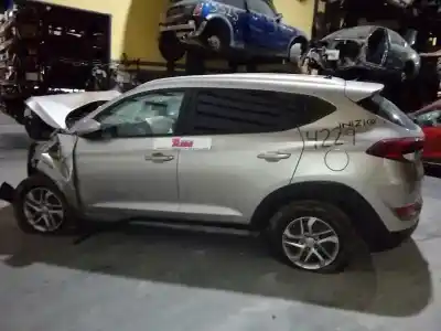 Sloopvoertuig hyundai tucson 25 aniversario 4x2 van het jaar 2015 aangedreven d4fd