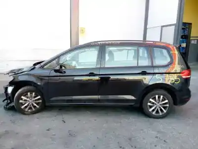 Vehículo de desguace VOLKSWAGEN TOURAN (5T1) Edition BMT del año 2018 con motor DGDA