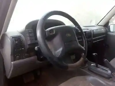 Veículo de Sucata land rover discovery ii (l318) 2.5 td5 4x4 do ano 2003 alimentado 10p