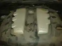 Véhicule à la ferraille volkswagen touareg 3.0 v6 tdi dpf de l'année 2006 alimenté bks