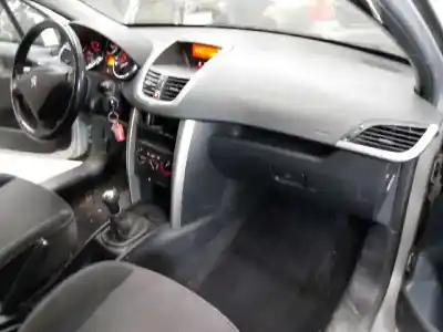 Veicolo di demolizione peugeot 207 sport dell'anno 2006 alimentato 9hx