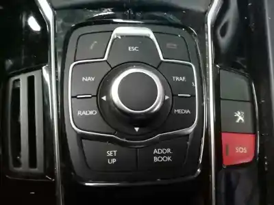 Vehicul casat peugeot 508 allure al anului 2012 alimentat rhf