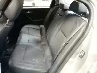 Vehicul casat peugeot 508 allure al anului 2012 alimentat rhf