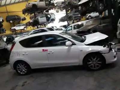 Veículo de Sucata hyundai i30 classic do ano 2009 alimentado d4fb