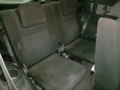 Veicolo di demolizione toyota corolla (e15) sol dell'anno 2010 alimentato 2zrfae