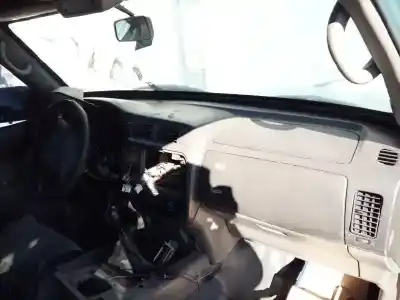 Veículo de Sucata nissan patrol gr (y61) comfort do ano 2004 alimentado zd30ddti