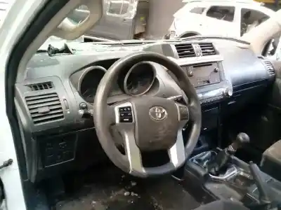 Veículo de Sucata toyota land cruiser (j15) basis do ano 2009 alimentado 1kdftv