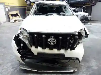 Veículo de Sucata toyota land cruiser (j15) basis do ano 2009 alimentado 1kdftv