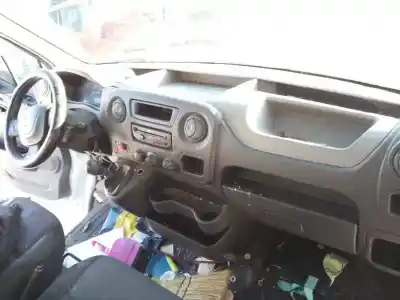 Sloopvoertuig renault master kasten l2h2 hka 3.3t van het jaar 2011 aangedreven m9t670